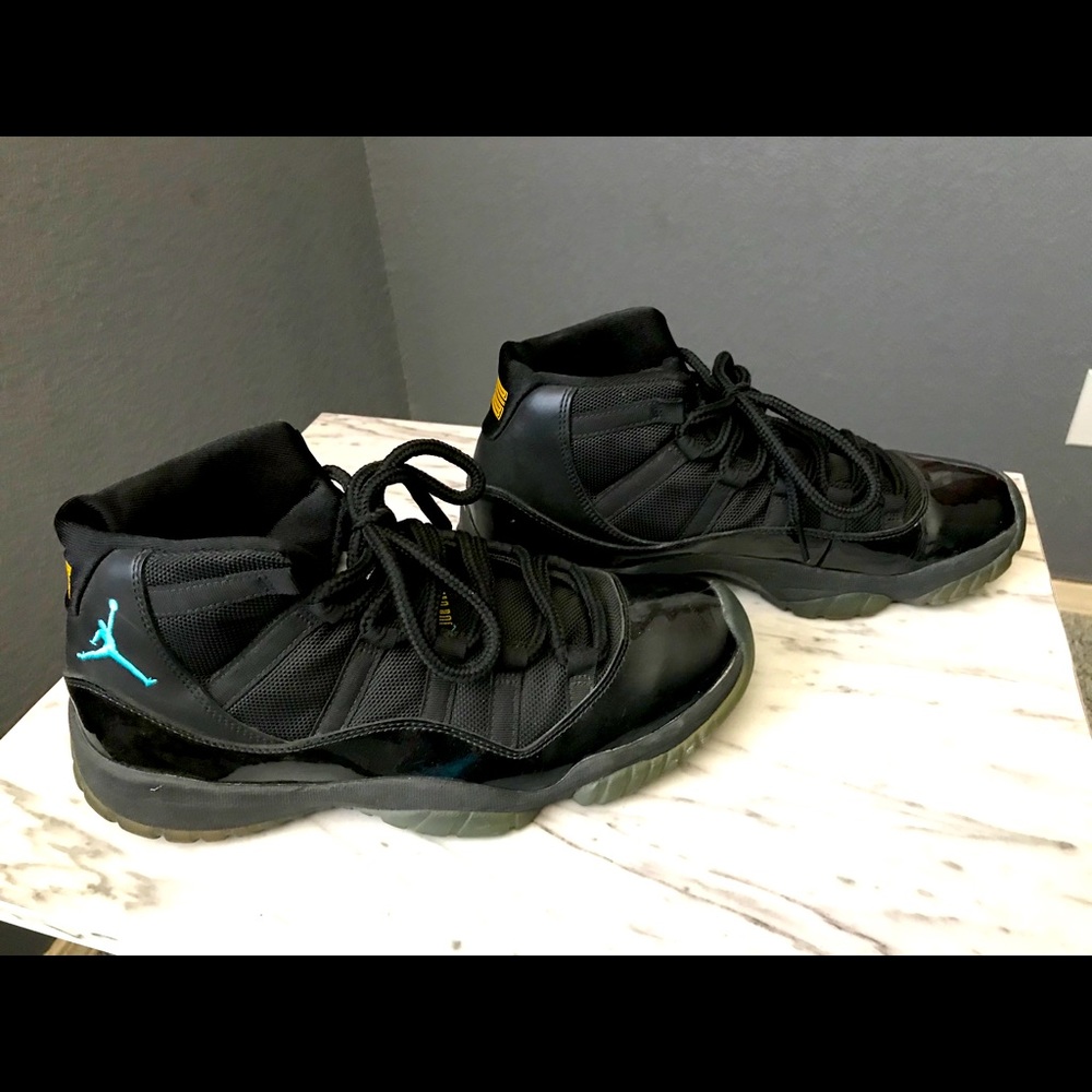Tennis shoes Men